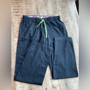 Black Vera Bradley Florence Cargo scrub Pant